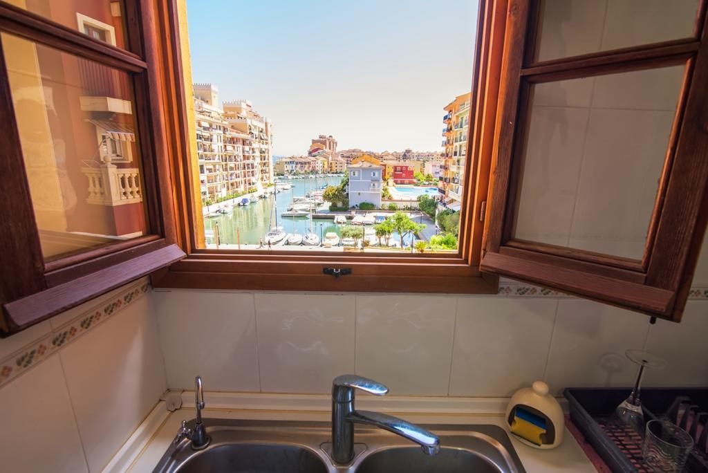 Apartment Near The Beach With Magnificent Views Port Saplaya Exterior photo